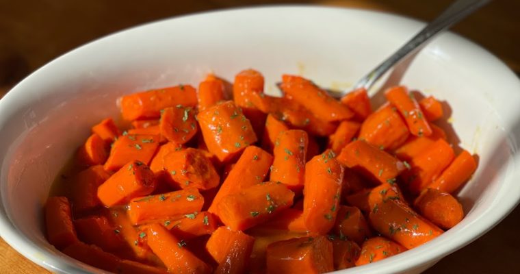 Roasted Carrots with Apricot Garlic Butter