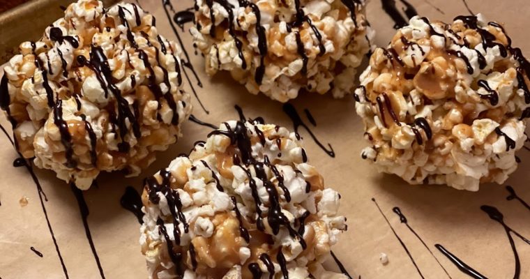 Homemade Caramel Popcorn Balls